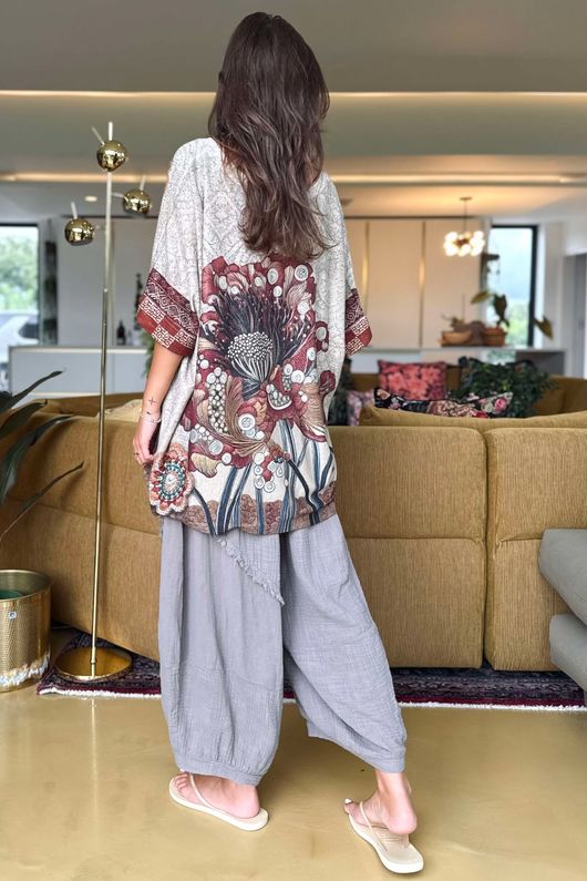 Made in Italy Roza Top Freida History